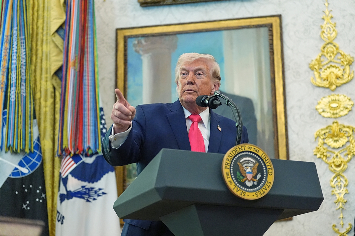 Ông Trump: Iran đã tặng Mỹ “một món quà” rất lớn liên quan đến Hormuz